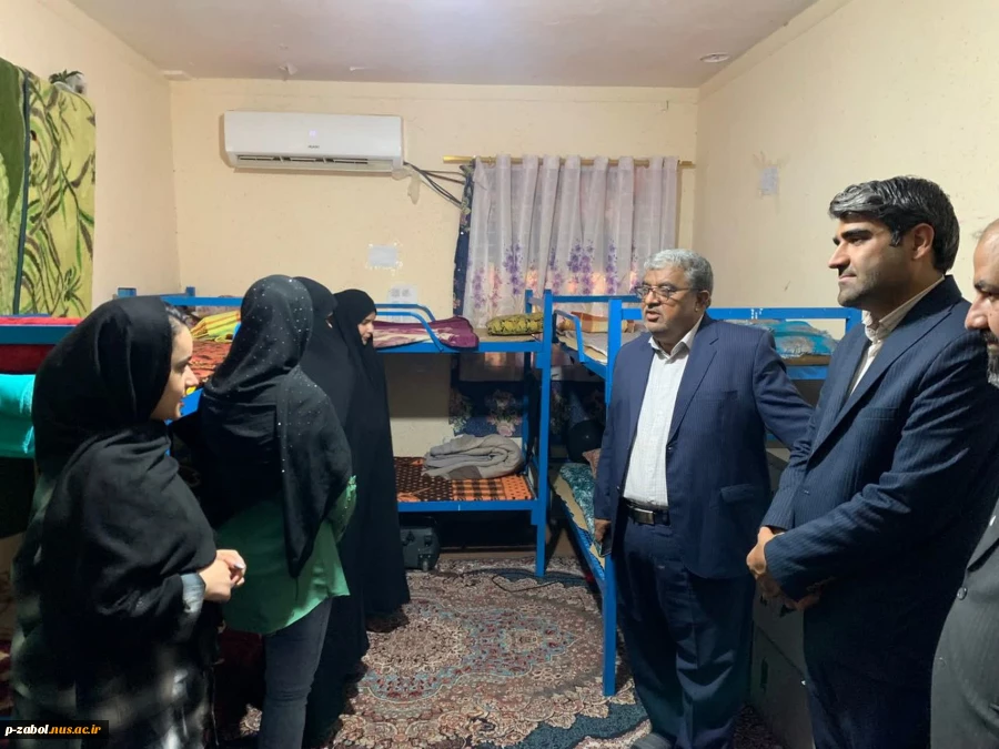 بازدید ریاست دانشگاه ملی مهارت واحد استانی سیستان وبلوچستان به همراه اعضای هیئت رئیسه از خوابگاه های آموزشکده فرخی سیستانی زابل 4