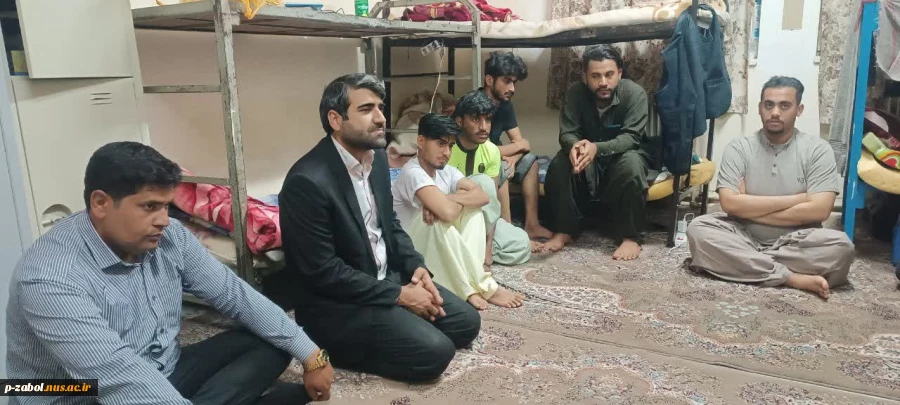 بازدید ریاست محترم آموزشکده فرخی سیستانی از خوابگاه دانشجویی 3