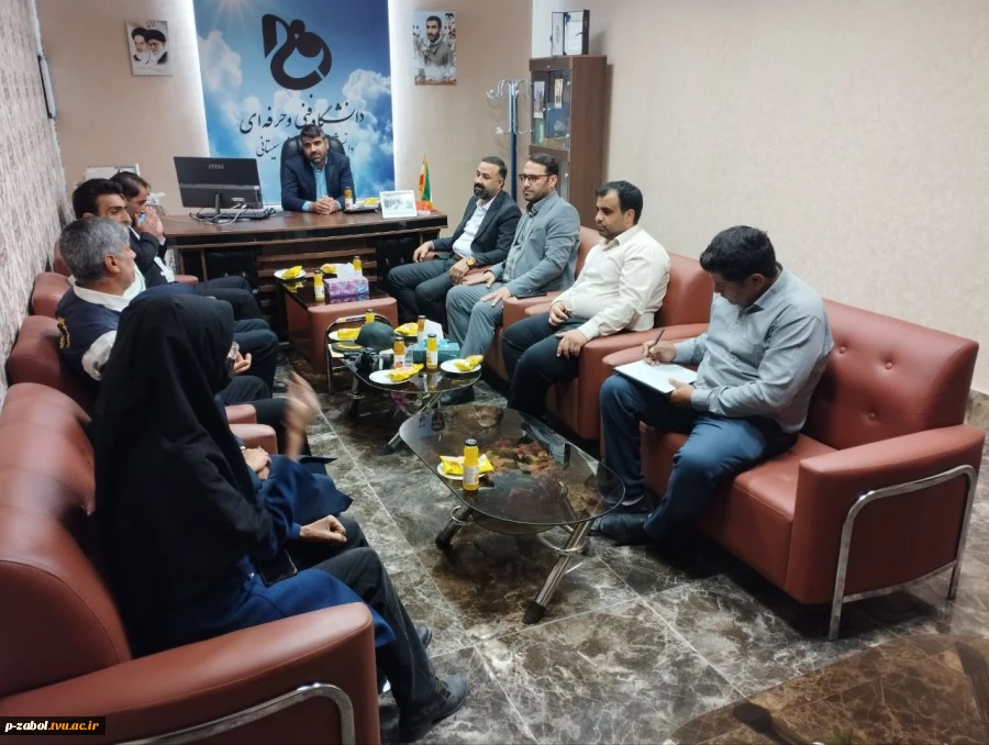 برگزاری کارگاه آموزشی پیشگیری از اعتیاد در آموزشکده زابل 2