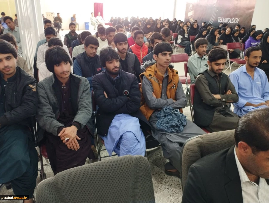 برگزاری کارگاه آموزشی پیشگیری از اعتیاد در آموزشکده زابل 5