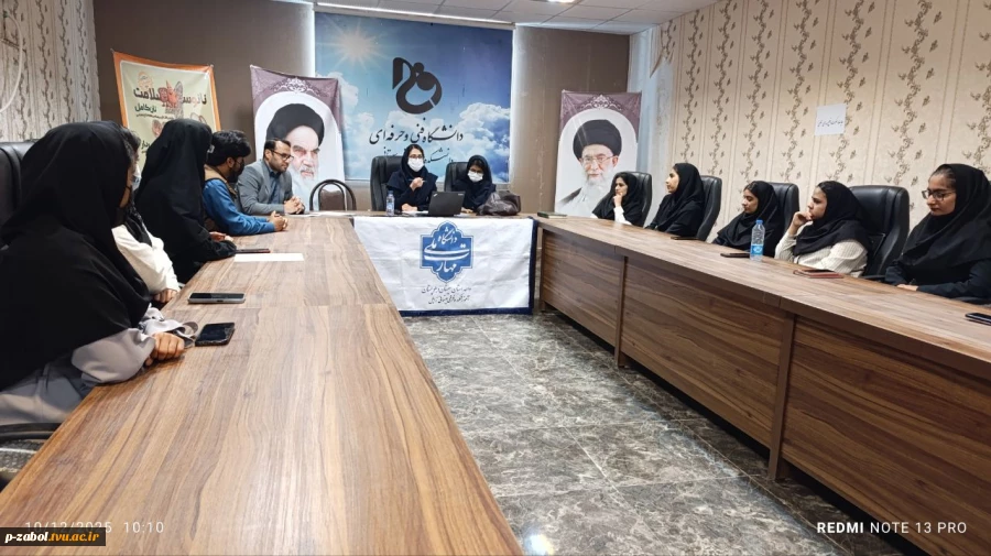 کارگاه آموزشی تغذیه سالم با رویکرد نان سالم در آموزشکده زابل برگزار شد. 2