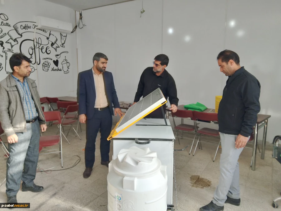 بازدید معاون اداری مالی و پشتیبانی از آموزشکده زابل 4