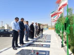 تجدید میثاق با خون شهدا؛ حضور کارکنان آموزشکده زابل در مراسم غبارروبی مزار شهدای شهرستان 4
