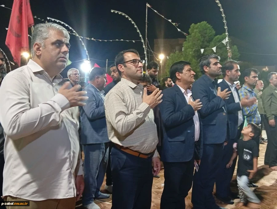 تجدید بیعت جامعه دانشگاهی زابل با رهبر شهید در در تجمعات شبانه  2