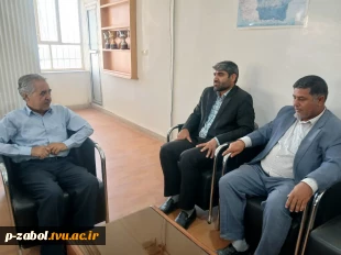 رایزنی ریاست آموزشکده زابل در راستای ارتقای زیرساخت‌های ارتباطی و تجهیز به فیبر نوری
 2